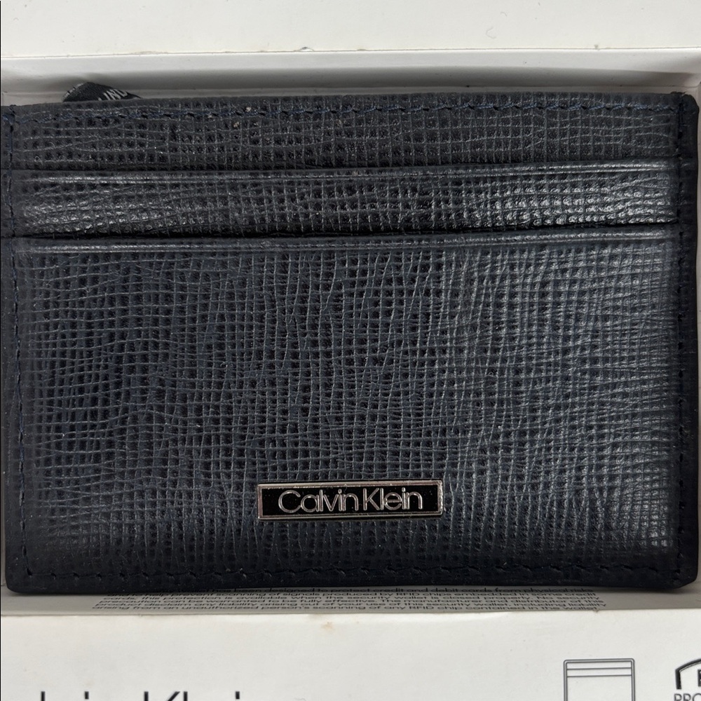 Calvin Klein Black Men's Card Case and Key Fob Set NEW NEW IN GIFT BOX